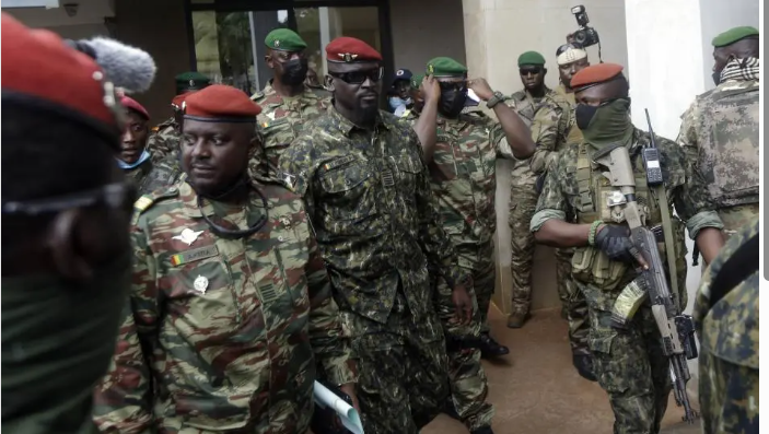 Members of Guinea's CNRD Junta